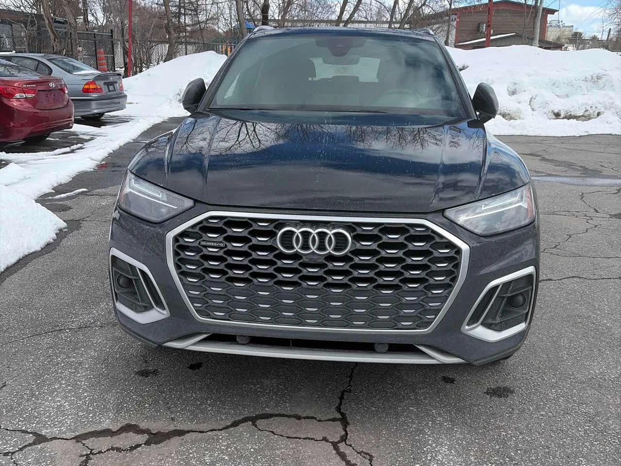 Audi Q5  Progressiv /CARFAX/DISTRONIC/360, снимка 6 - Автомобили и джипове - 53953966