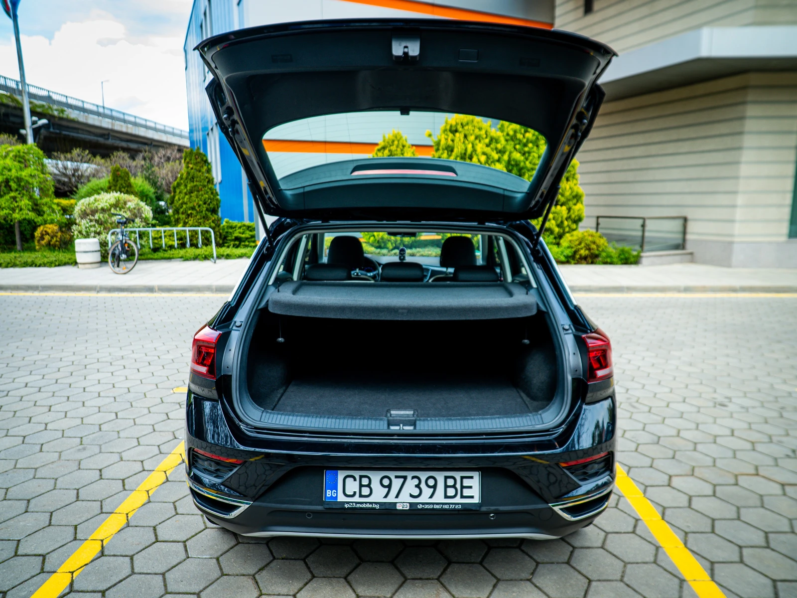 VW T-Roc 2.0 TSI (190 кс) 4MOTION DSG, снимка 9 - Автомобили и джипове - 54509163