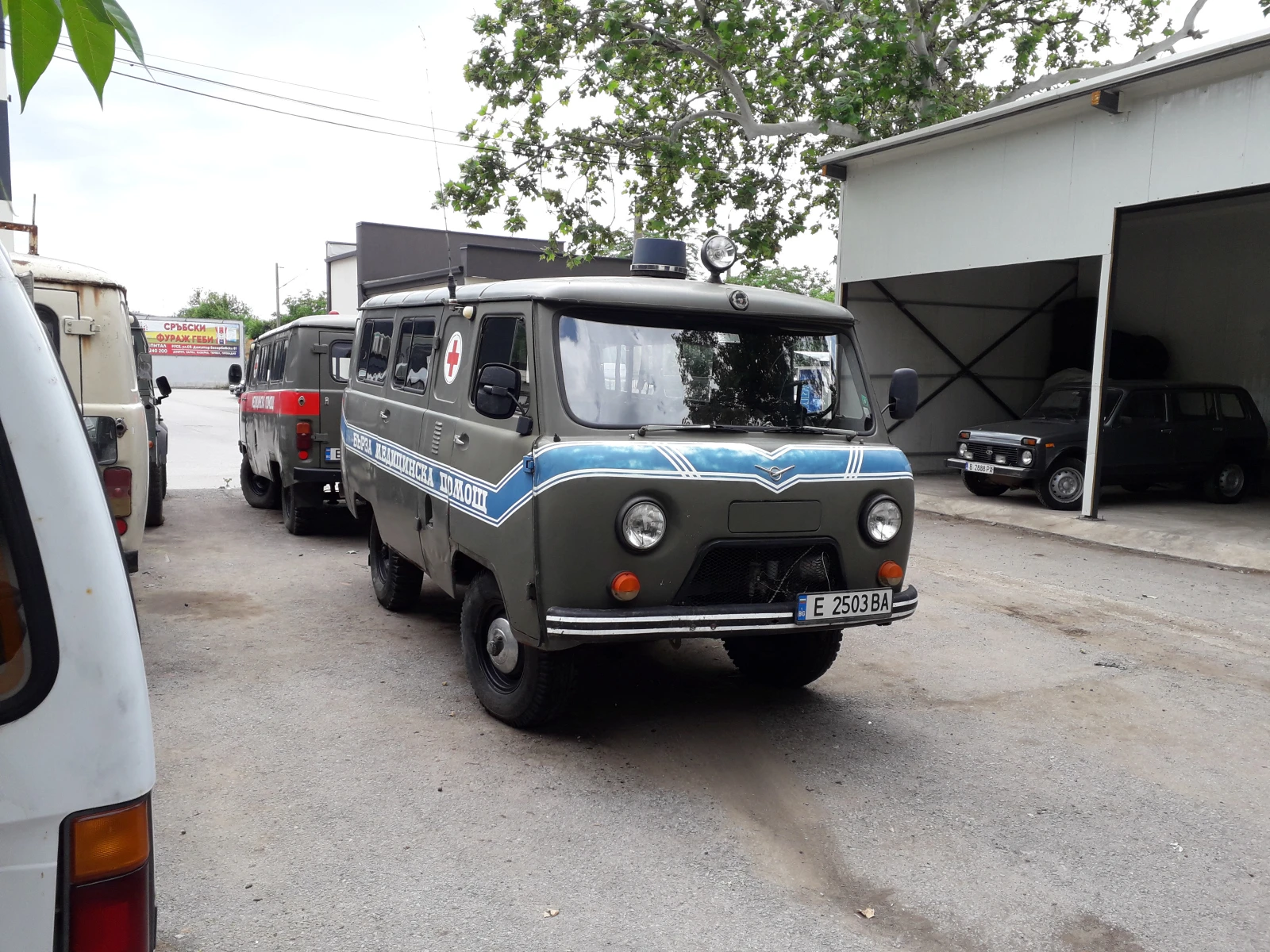 Uaz 3303 линейка, снимка 3 - Автомобили и джипове - 54779728