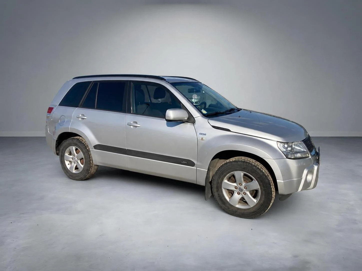 Suzuki Grand vitara 1.9 DDIS 4X4, снимка 6 - Автомобили и джипове - 54973072