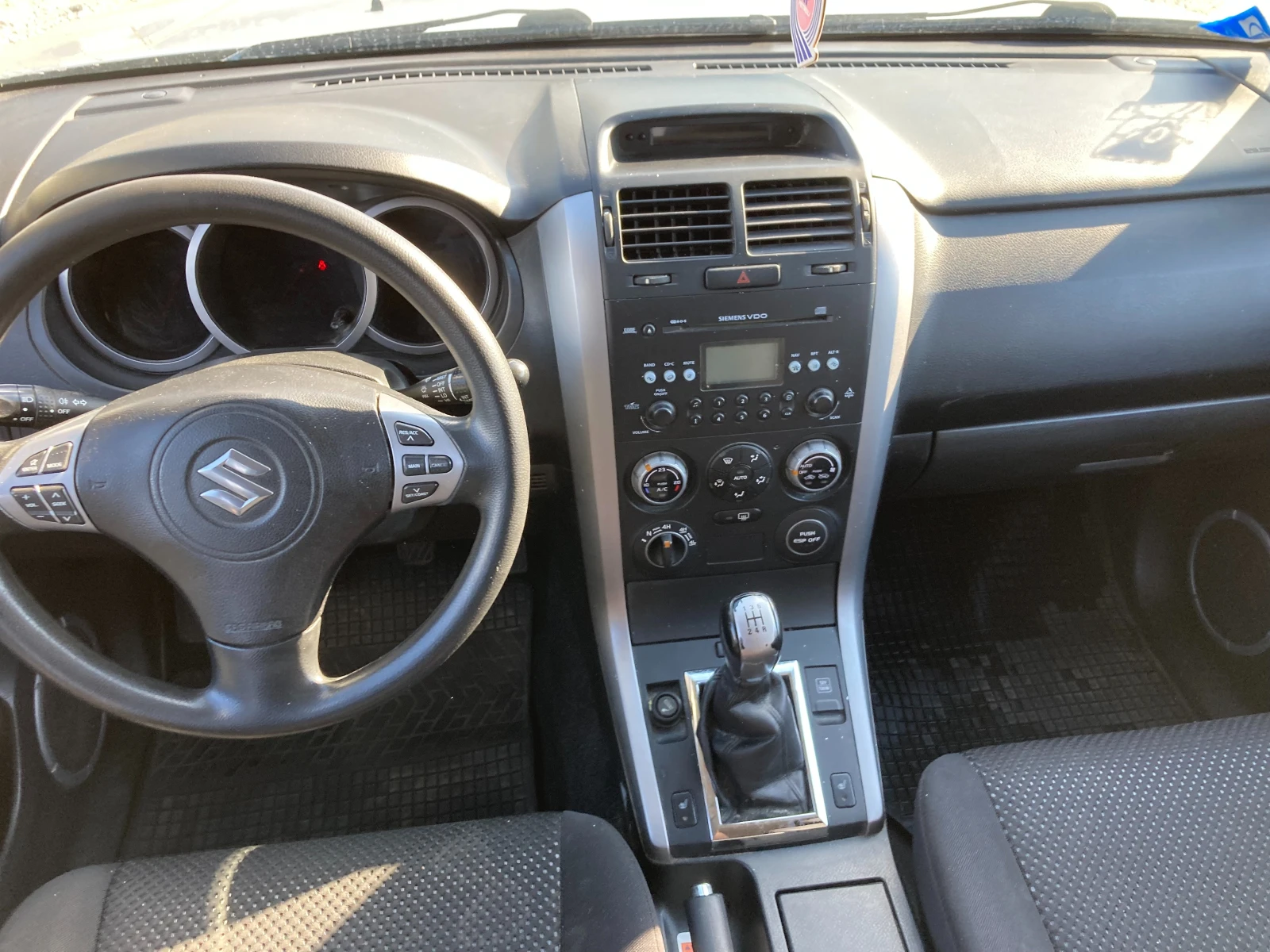 Suzuki Grand vitara 1.9 DDIS 4X4, снимка 12 - Автомобили и джипове - 54973072
