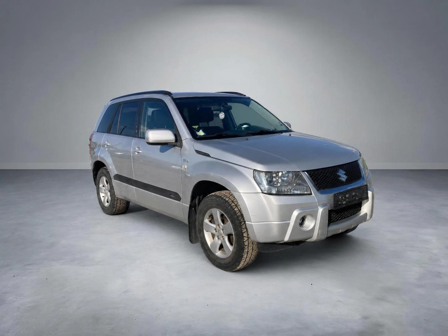 Suzuki Grand vitara 1.9 DDIS 4X4, снимка 3 - Автомобили и джипове - 54973072