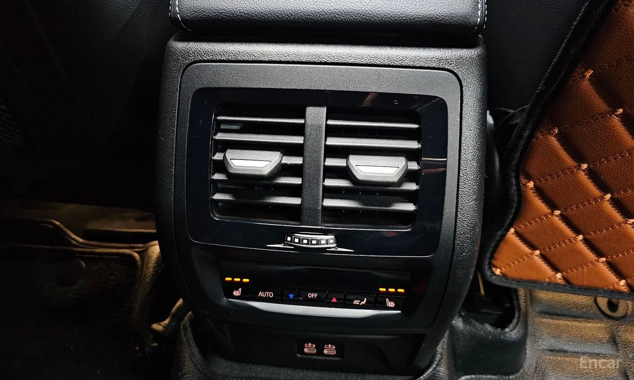 BMW X3 M40i* LASER* DISTRONIC* HARMAN* ОБДУХВАНЕ* 360 CAM, снимка 16 - Автомобили и джипове - 55085010