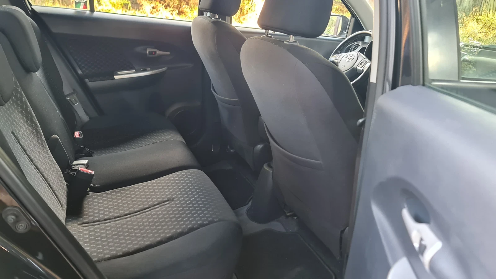 Toyota Urban Cruiser 1.4 D4D, снимка 11 - Автомобили и джипове - 56075273