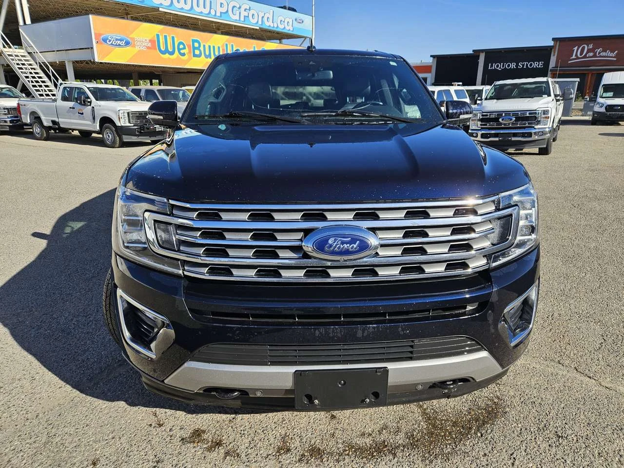 Ford Expedition Limited Max | 8 Seater | Tow Off The Lot | Mobile.bg � ����������� 2