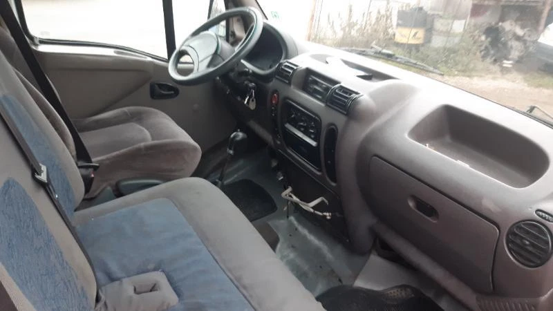 Renault Master 2.8tdi/на части , снимка 6 - Бусове и автобуси - 34900925