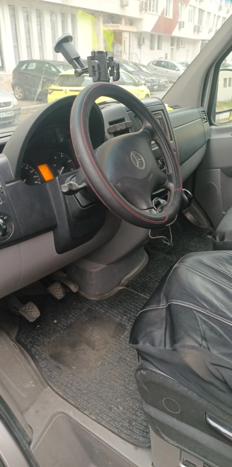 Mercedes-Benz Sprinter 209  - изображение 7