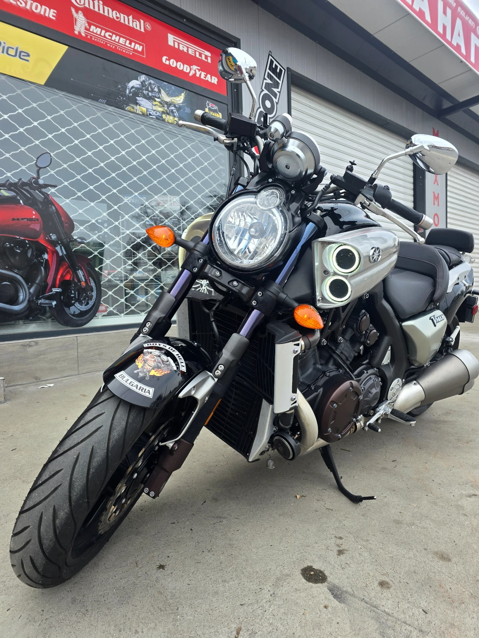 Yamaha V-Max Gen 2, снимка 3 - Мотоциклети и мототехника - 53933189