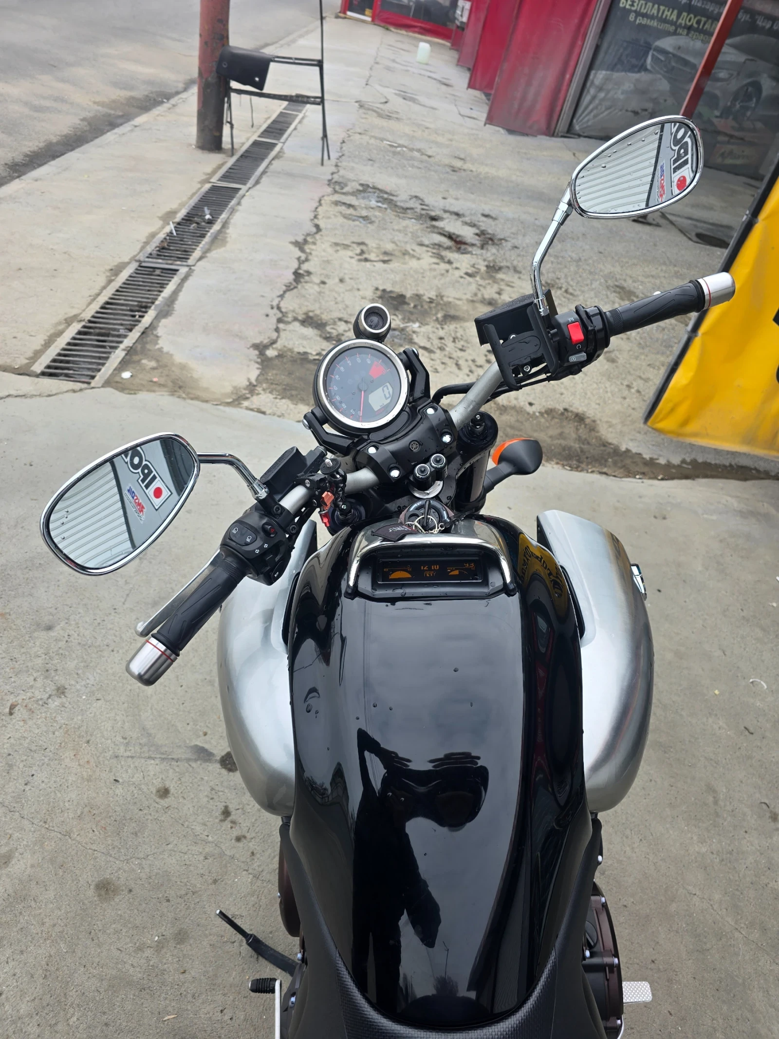 Yamaha V-Max Gen 2, снимка 7 - Мотоциклети и мототехника - 53933189