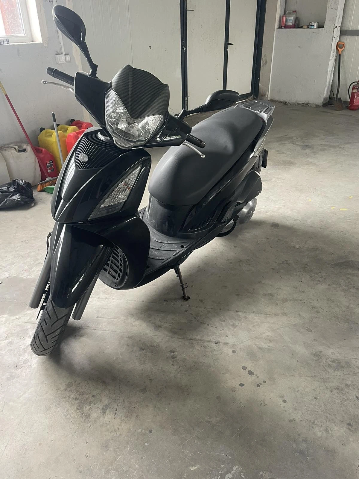 Kymco People 200 кубика перфектен обслужен, снимка 4 - Мотоциклети и мототехника - 54625027