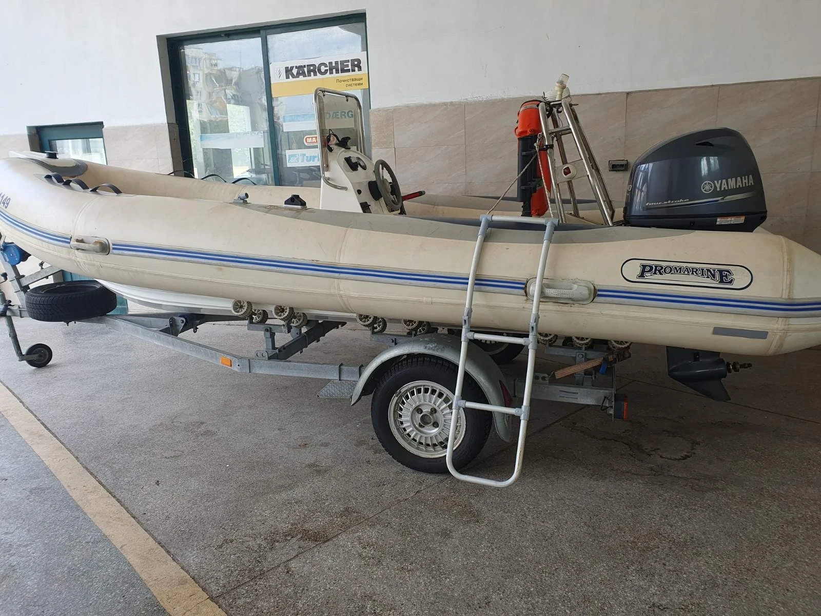 Моторна яхта Angel Marine ProMarine, снимка 3 - Воден транспорт - 54239425