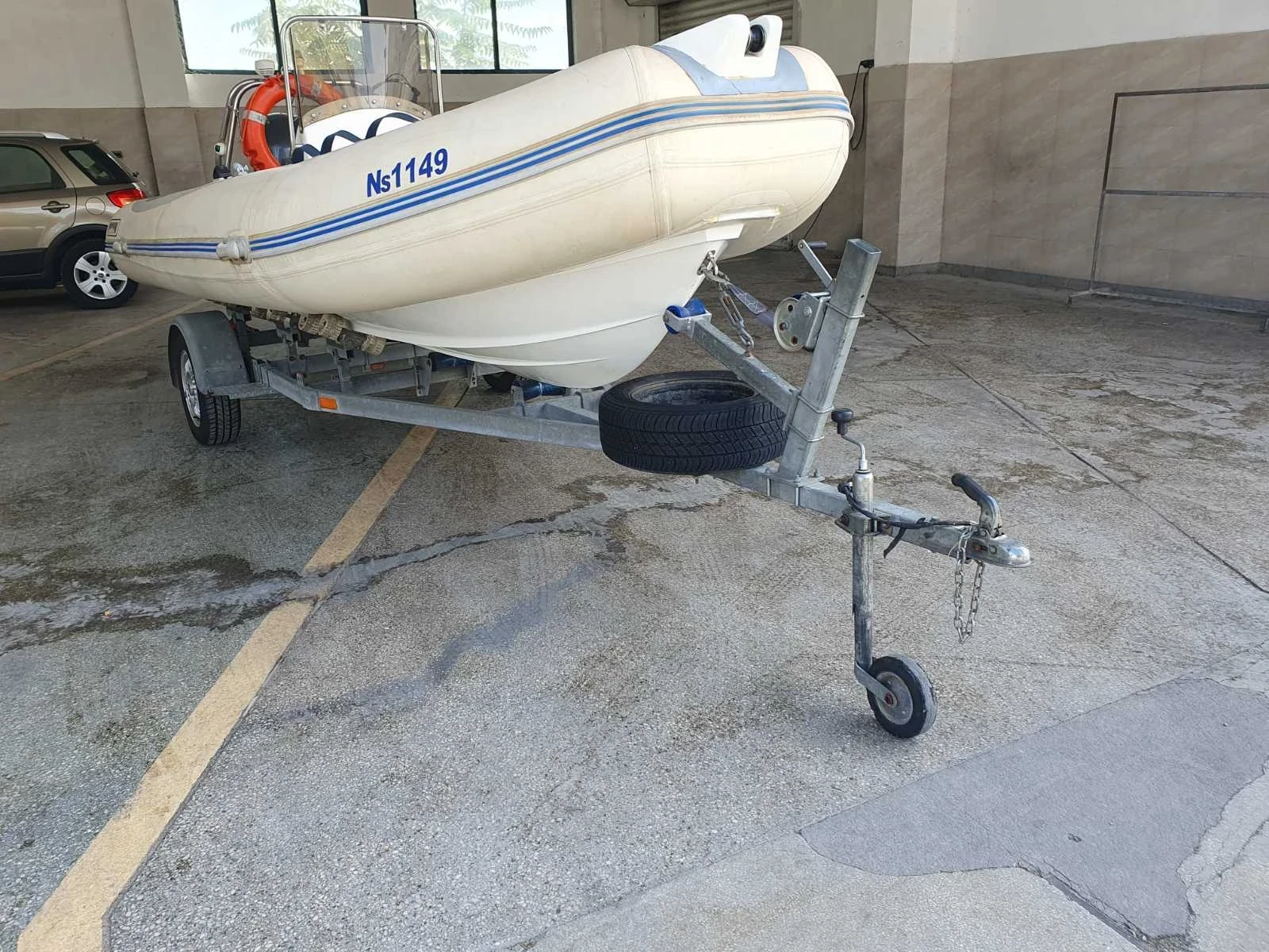 Моторна яхта Angel Marine ProMarine, снимка 2 - Воден транспорт - 54239425