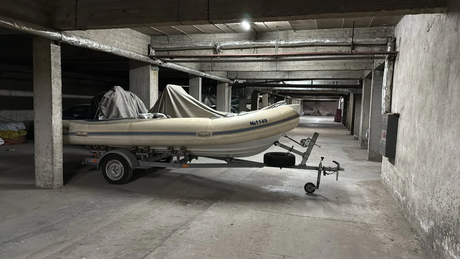 Моторна яхта Angel Marine ProMarine, снимка 8 - Воден транспорт - 54239425