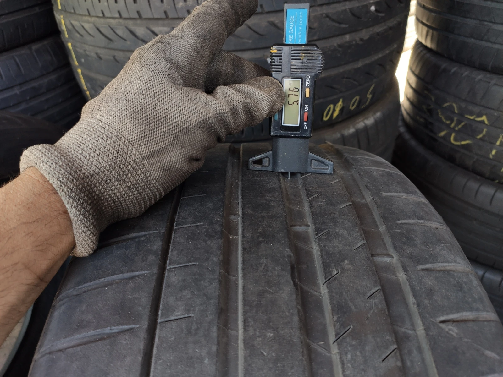  235/40R19 | Mobile.bg   4