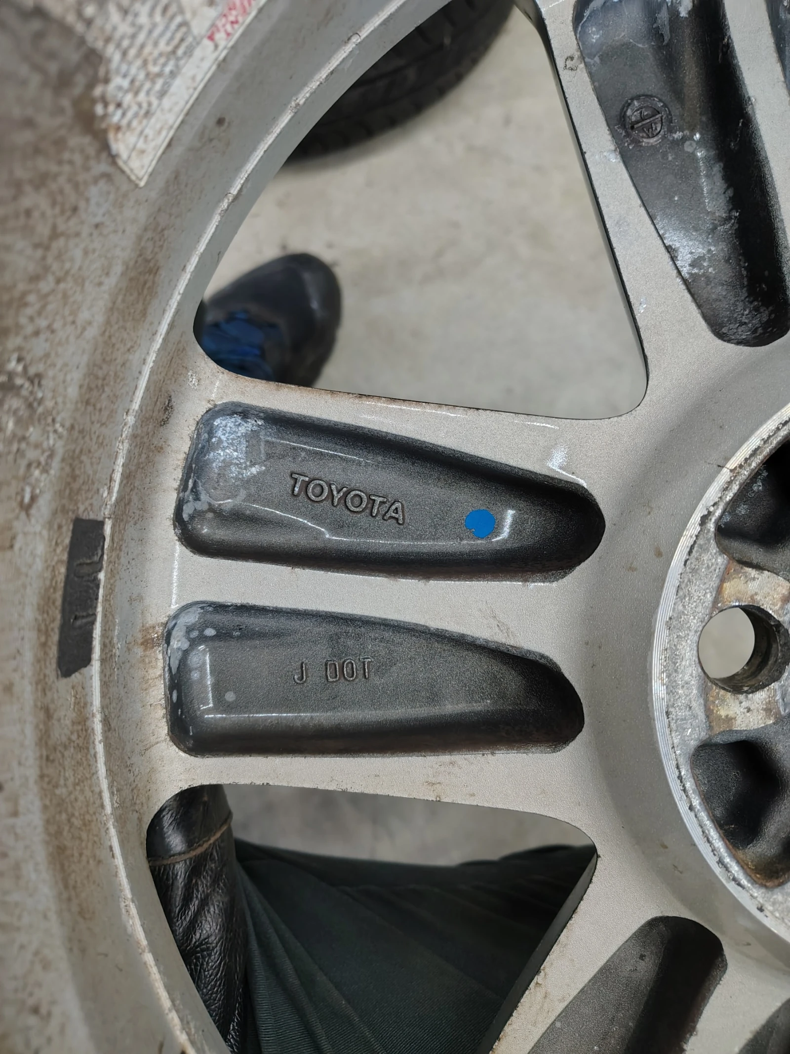   Toyota Rav4 | Mobile.bg   4