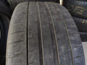 Гуми Летни 235/40R19, снимка 1 - Гуми и джанти - 46869048