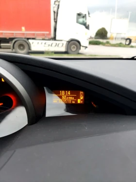 Toyota Verso 1.8 vvti automatic, снимка 15