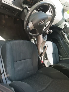 Toyota Auris 1.6 газ/бензин , снимка 4