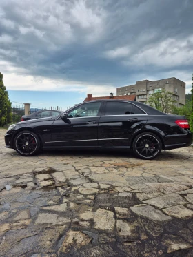 Mercedes-Benz E 250 AMG OPTIC, снимка 4