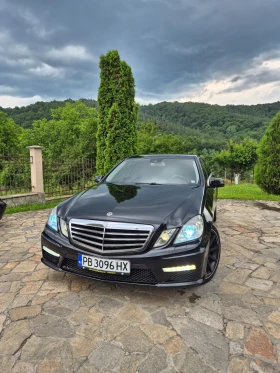 Mercedes-Benz E 250 AMG OPTIC, снимка 2