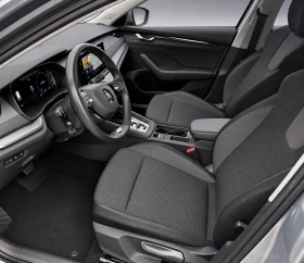 Skoda Octavia 2.0 TDI Automatic_DSG Digital_Cockpit, снимка 7