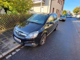 Opel Zafira, снимка 1 - Автомобили и джипове - 45640539