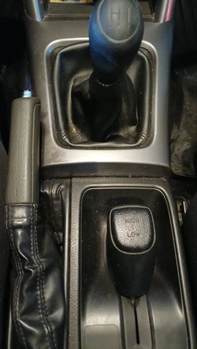 Subaru Forester комби, снимка 9