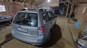 Subaru Forester комби, снимка 6