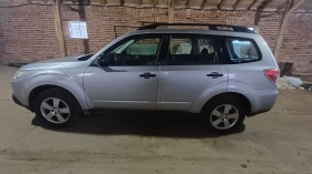 Subaru Forester комби, снимка 2