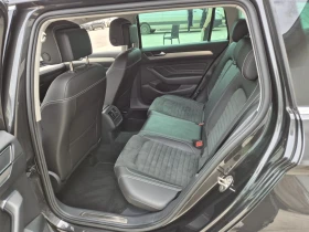 VW Passat Elegance, Digital, Distronic, Сервизна История-22г - 17200 € / 33640.28 лв. - 58311517 13