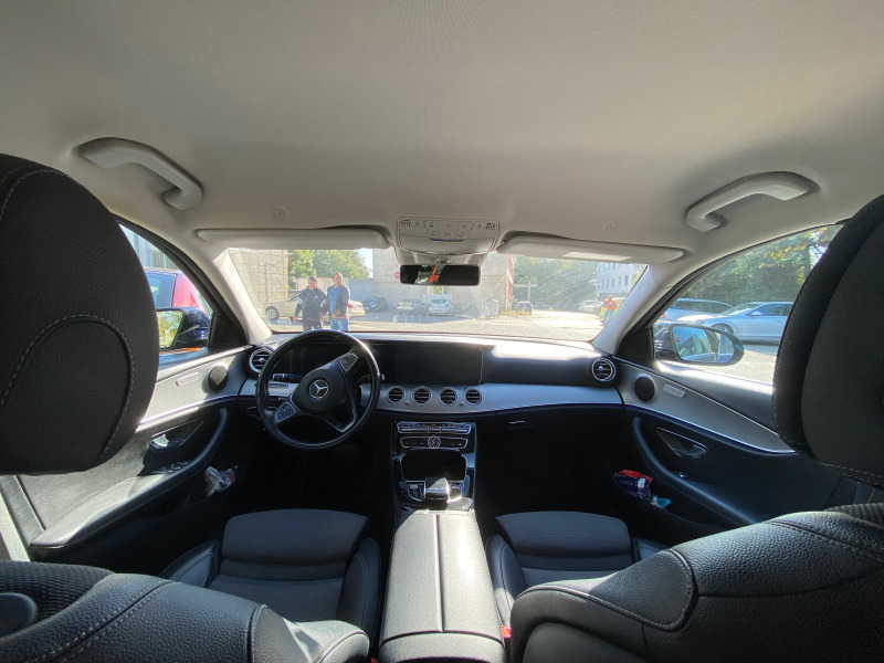 Mercedes-Benz E 220 9G-Tronic * Wide screen * Alcantarа * 360CAM, снимка 4 - Автомобили и джипове - 43510770