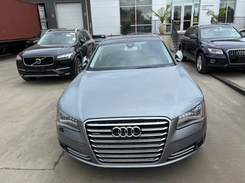 Audi A8 LONG 3.0 V6 TFSI QUATTRO, снимка 3 - Автомобили и джипове - 47210730