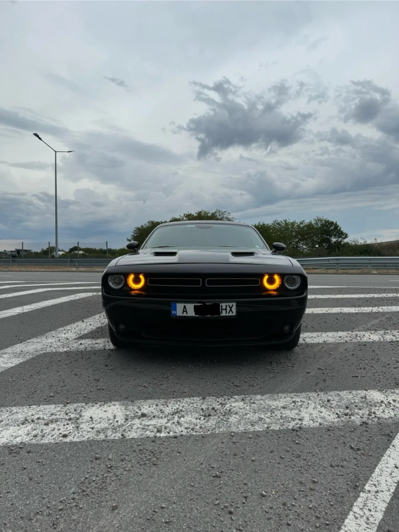 Dodge Challenger, снимка 8 - Автомобили и джипове - 48372846