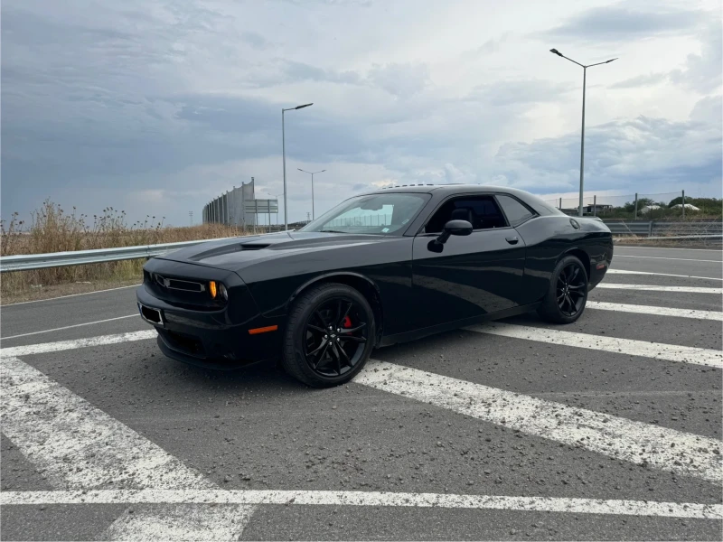 Dodge Challenger, снимка 3 - Автомобили и джипове - 48372846