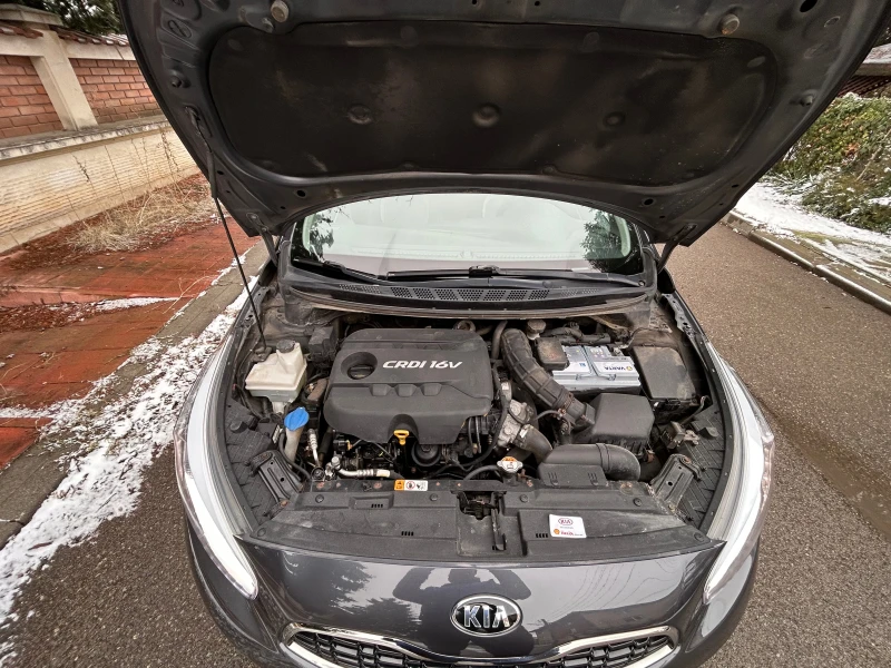 Kia Ceed 1, 6CRDI 16V 128K, снимка 15 - Автомобили и джипове - 48653819