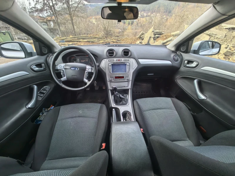 Ford Mondeo 1.8TDCI 125HP, снимка 16 - Автомобили и джипове - 48838898