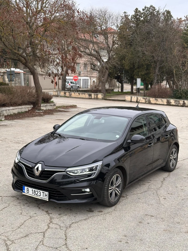 Renault Megane, снимка 1 - Автомобили и джипове - 49138752