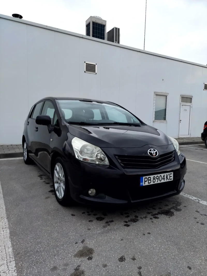 Toyota Verso 1.8 vvti automatic, снимка 4 - Автомобили и джипове - 49615291