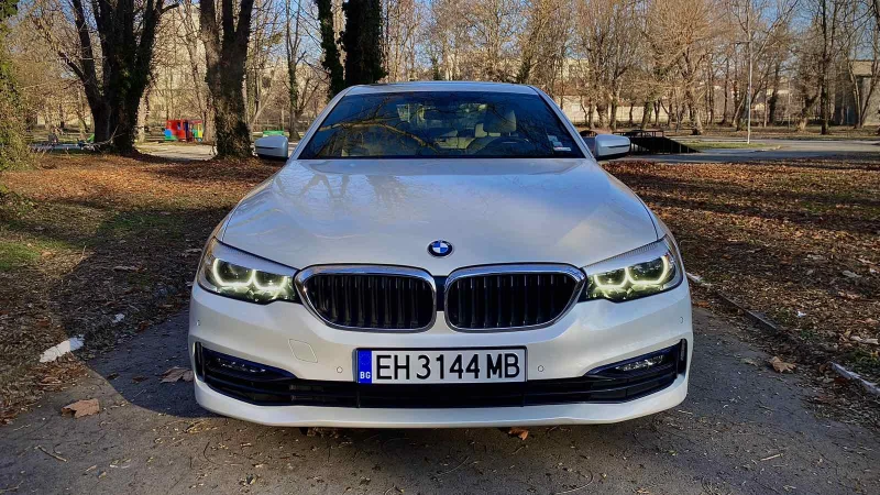 BMW 530  G30 SportLine, снимка 2 - Автомобили и джипове - 50186146