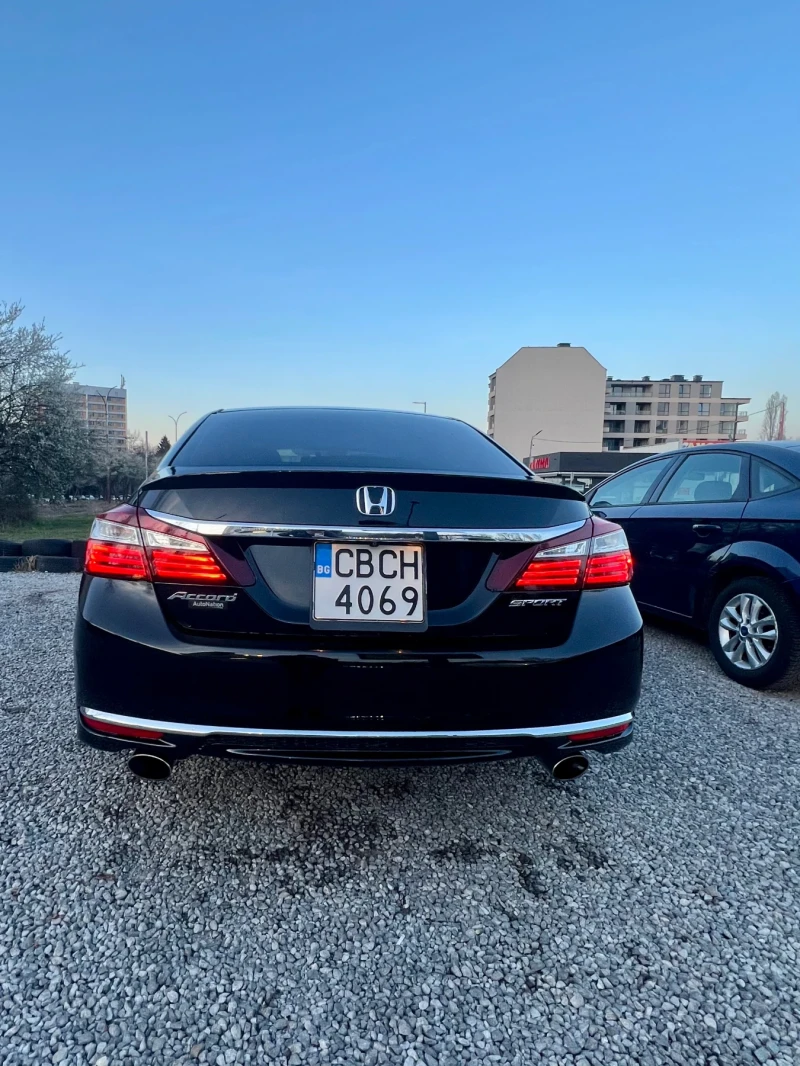 Honda Accord 2.4 Sport facelift, снимка 6 - Автомобили и джипове - 52816440