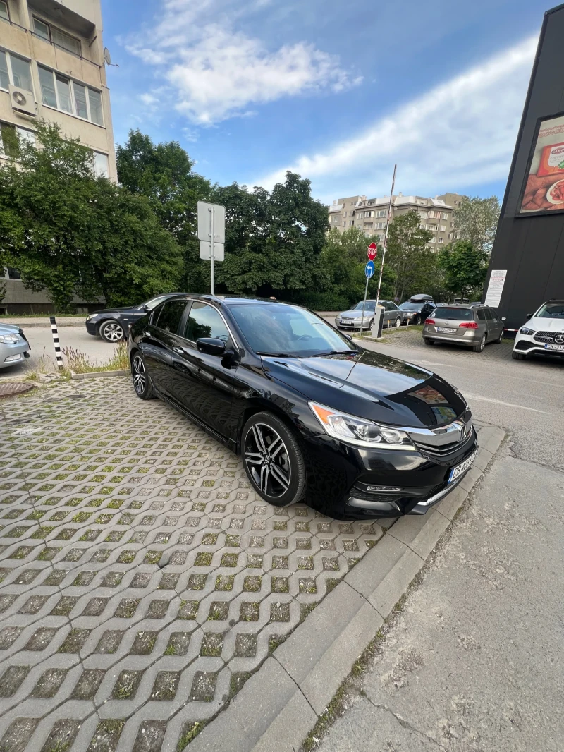 Honda Accord 2.4 Sport facelift, снимка 3 - Автомобили и джипове - 52816440
