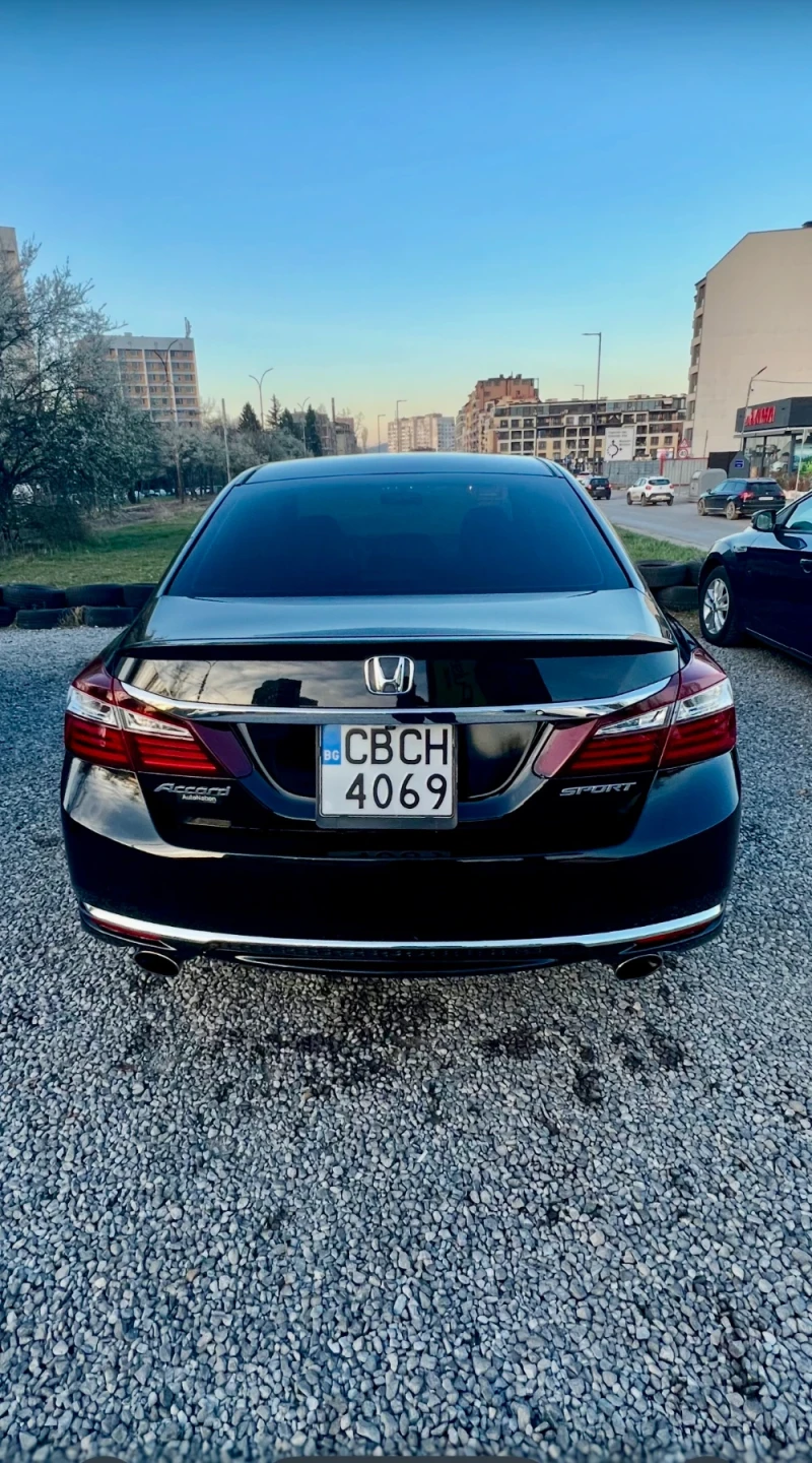 Honda Accord 2.4 Sport facelift, снимка 7 - Автомобили и джипове - 52816440