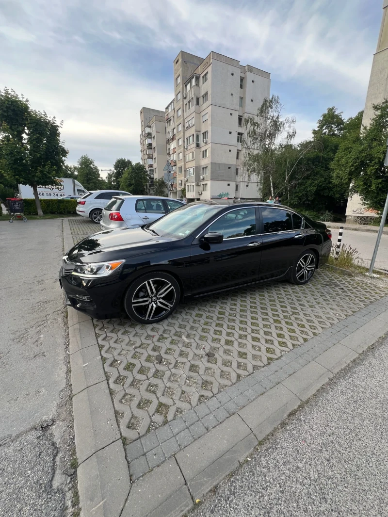 Honda Accord 2.4 Sport facelift, снимка 2 - Автомобили и джипове - 52816440
