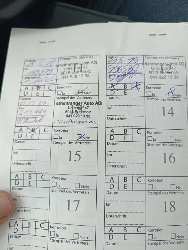 Toyota Auris 1.6 газ/бензин , снимка 16 - Автомобили и джипове - 51396995