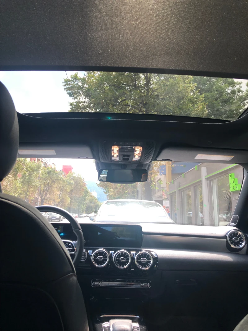 Mercedes-Benz A 220 AMG пакет, снимка 5 - Автомобили и джипове - 52878752