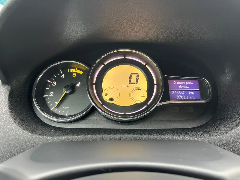 Renault Megane 1.5dci, снимка 12 - Автомобили и джипове - 52637790