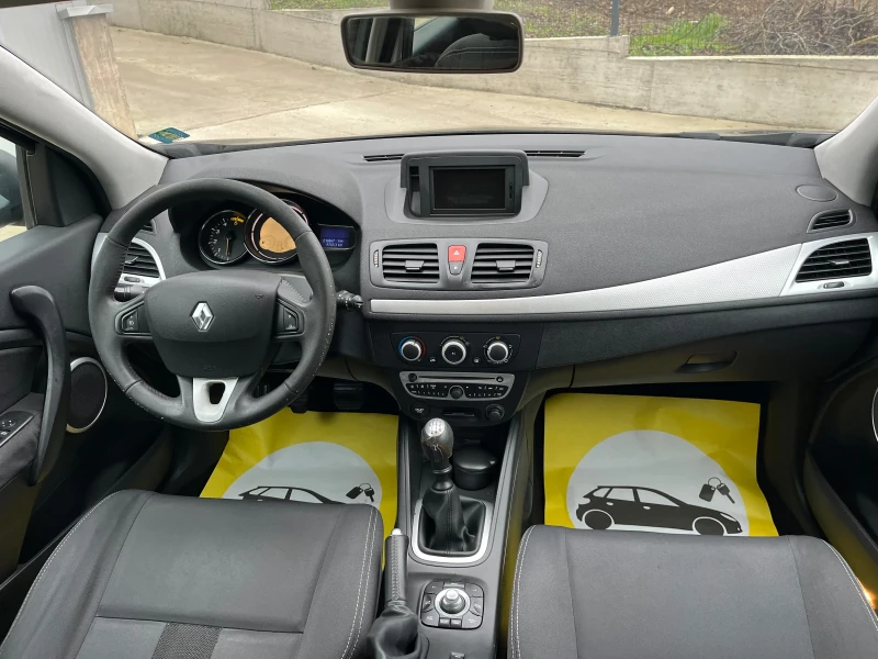 Renault Megane 1.5dci, снимка 10 - Автомобили и джипове - 52637790