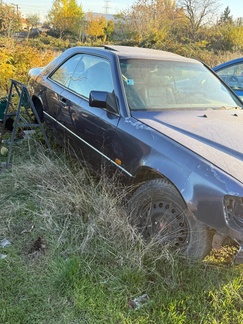 Mercedes-Benz E 220 w124, снимка 2 - Автомобили и джипове - 52682218