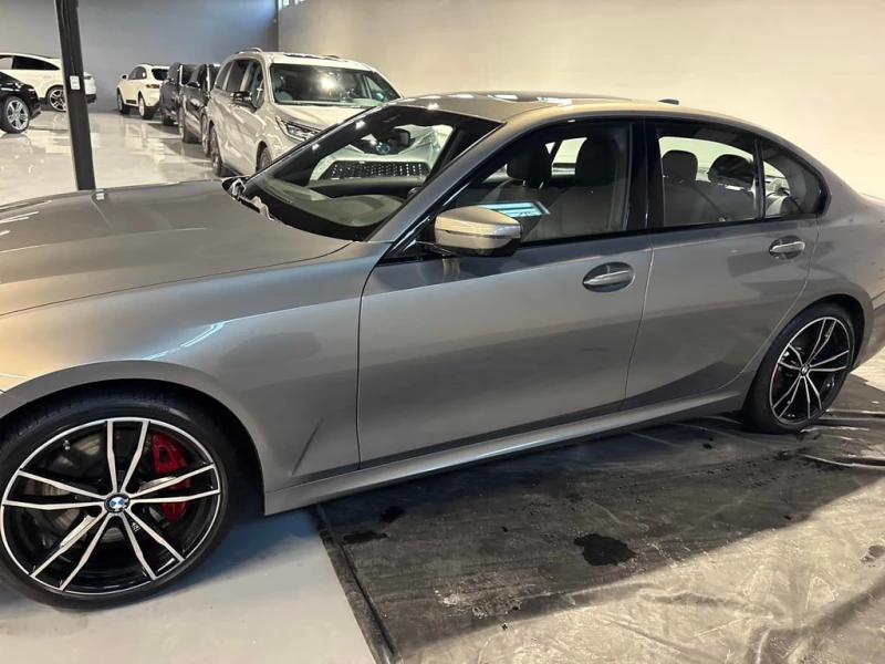 BMW 330 i xDrive 2022 * CARFAX * БЕЗ ПЪРВОНАЧАЛНА ВНОСКА, снимка 3 - Автомобили и джипове - 53049984