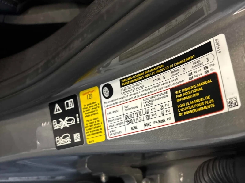 BMW 330 i xDrive 2022 * CARFAX * БЕЗ ПЪРВОНАЧАЛНА ВНОСКА, снимка 10 - Автомобили и джипове - 53049984